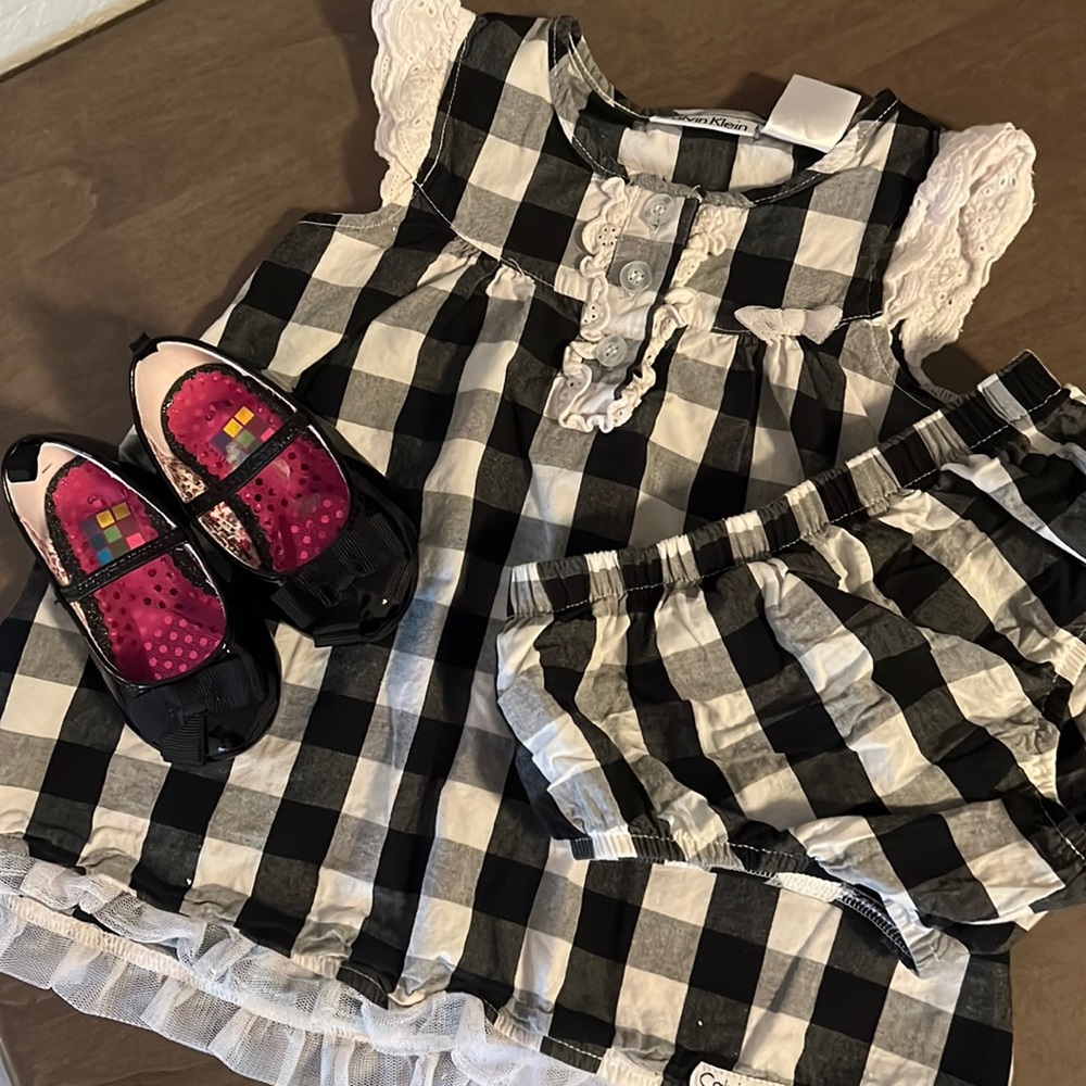 Calvin Klein Buffalo check flutter sleeve Sun dress 🖤🤍